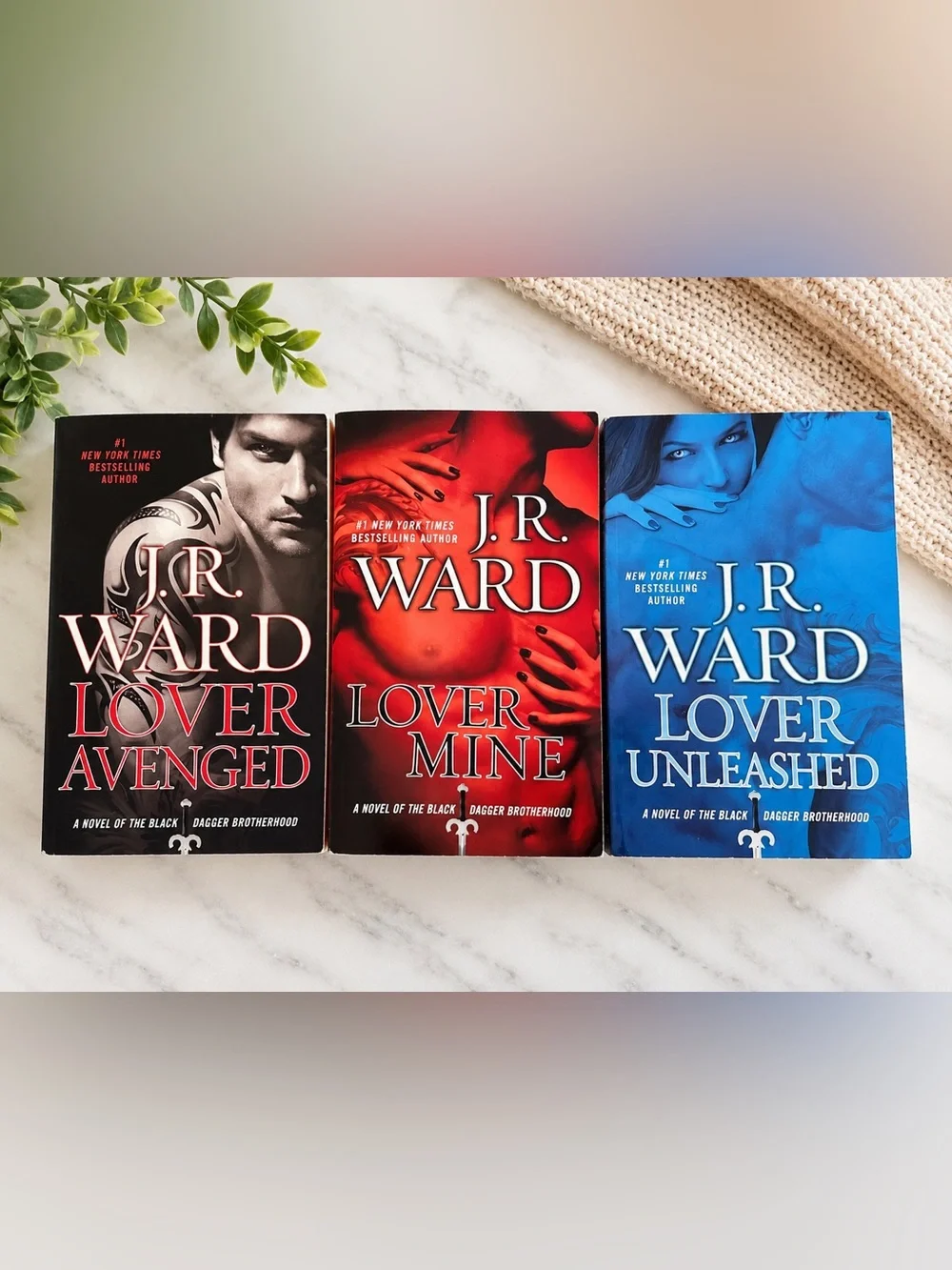 J.R. Ward Black Dagger Brotherhood 12-Book Lot – Books 1–12 – TV Series